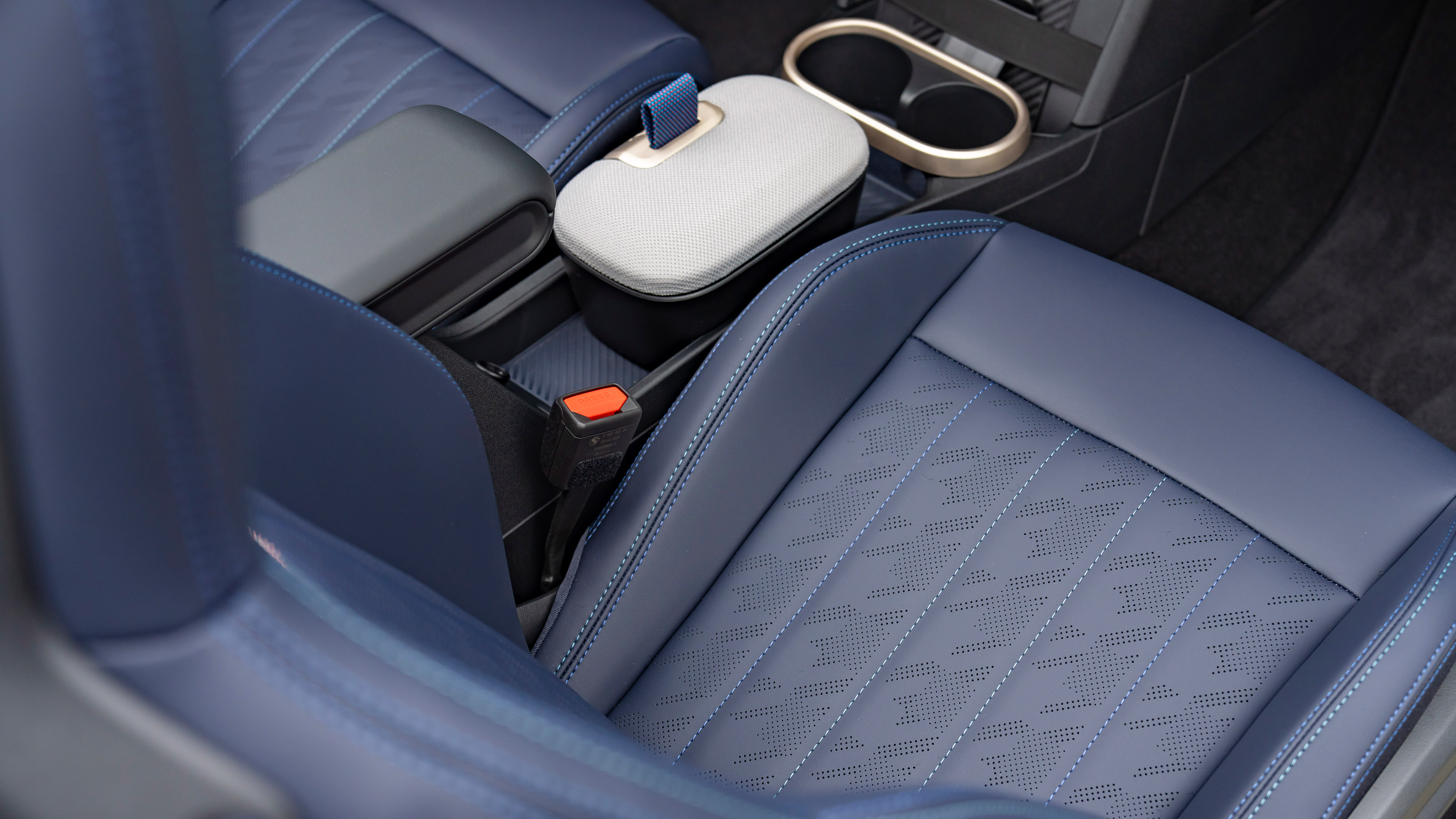 MINI Cooper Convertible centre console