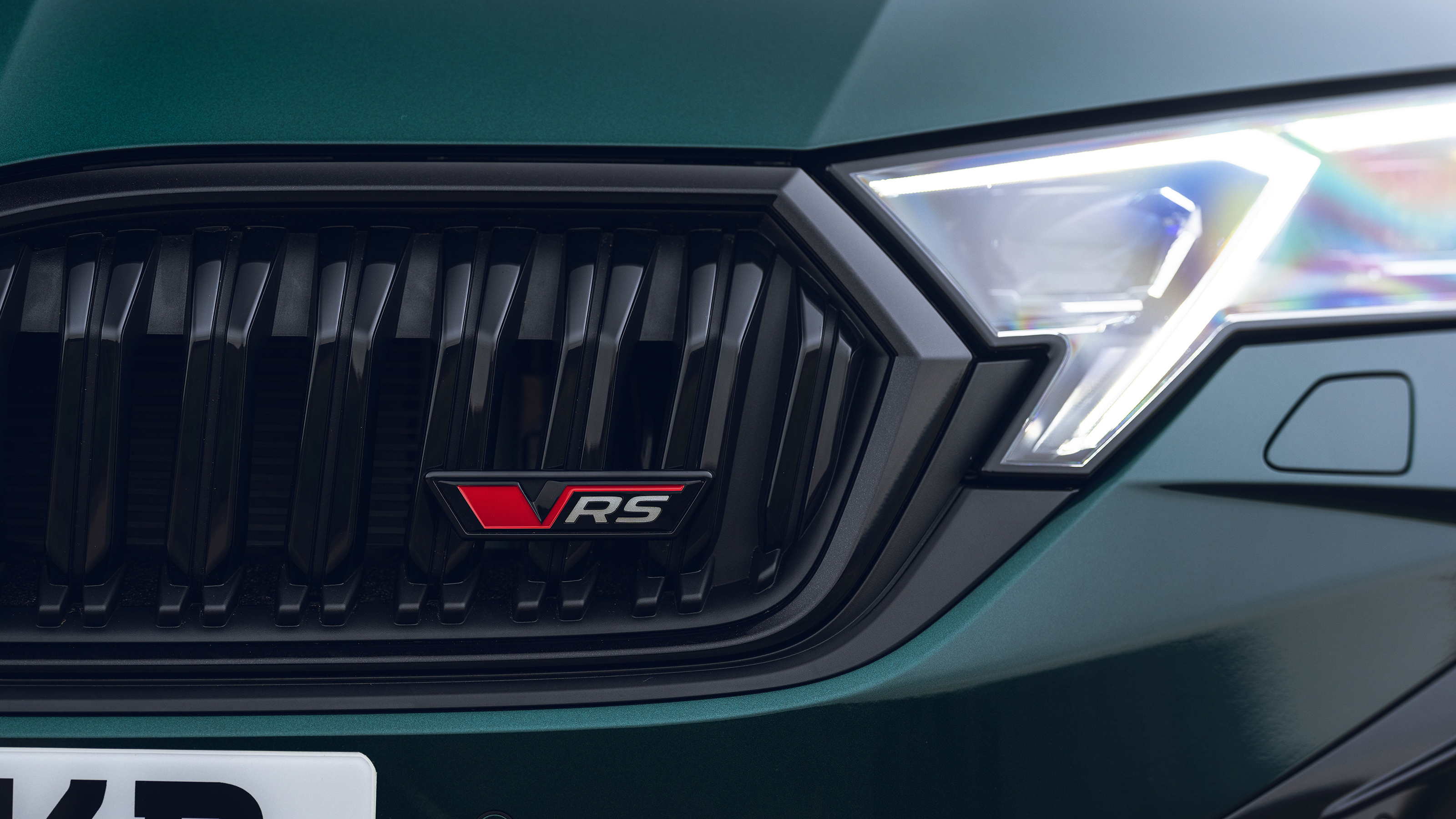 Skoda Octavia vRS Estate grille badge
