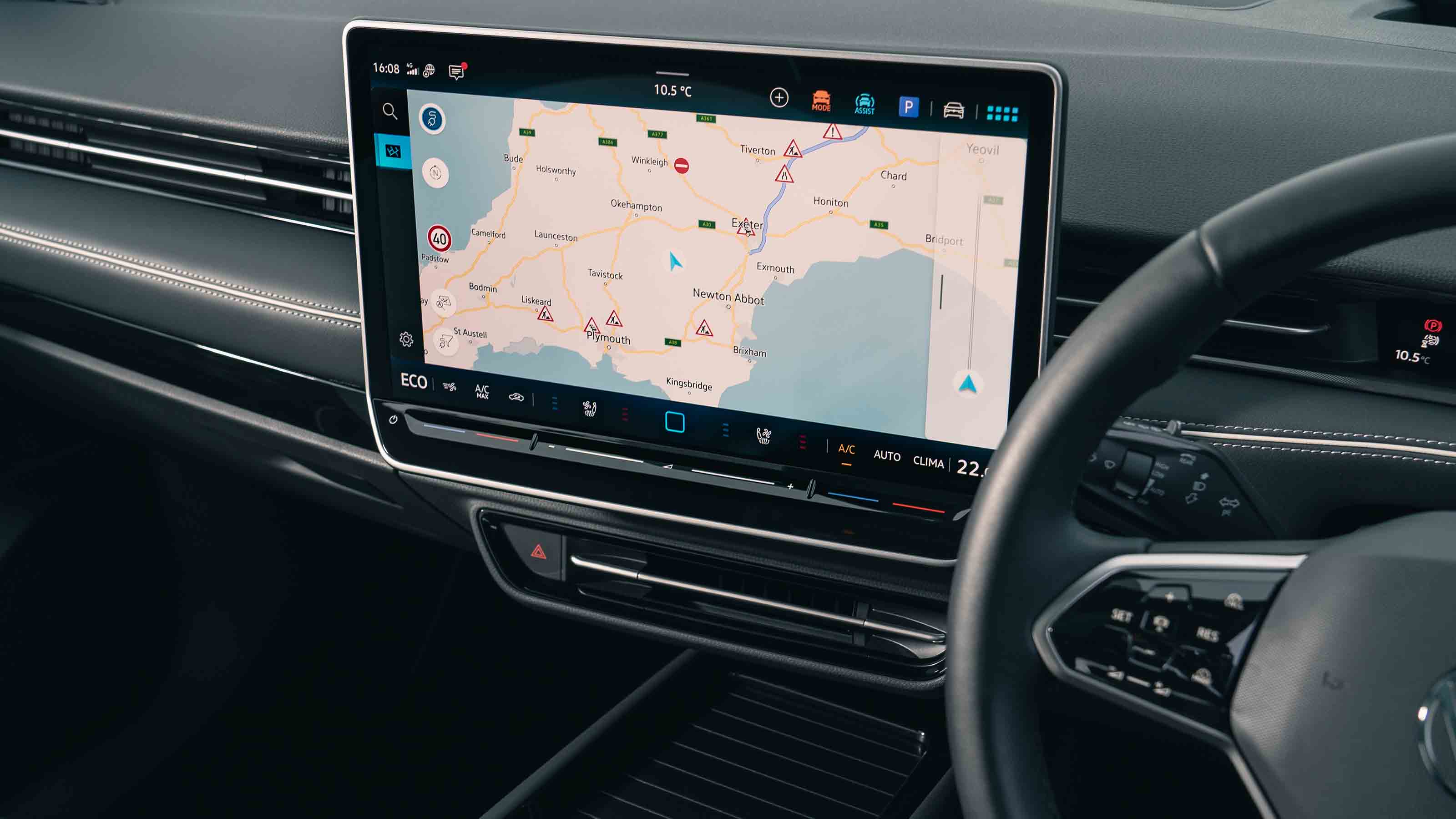 Volkswagen ID.7 Tourer estate infotainment