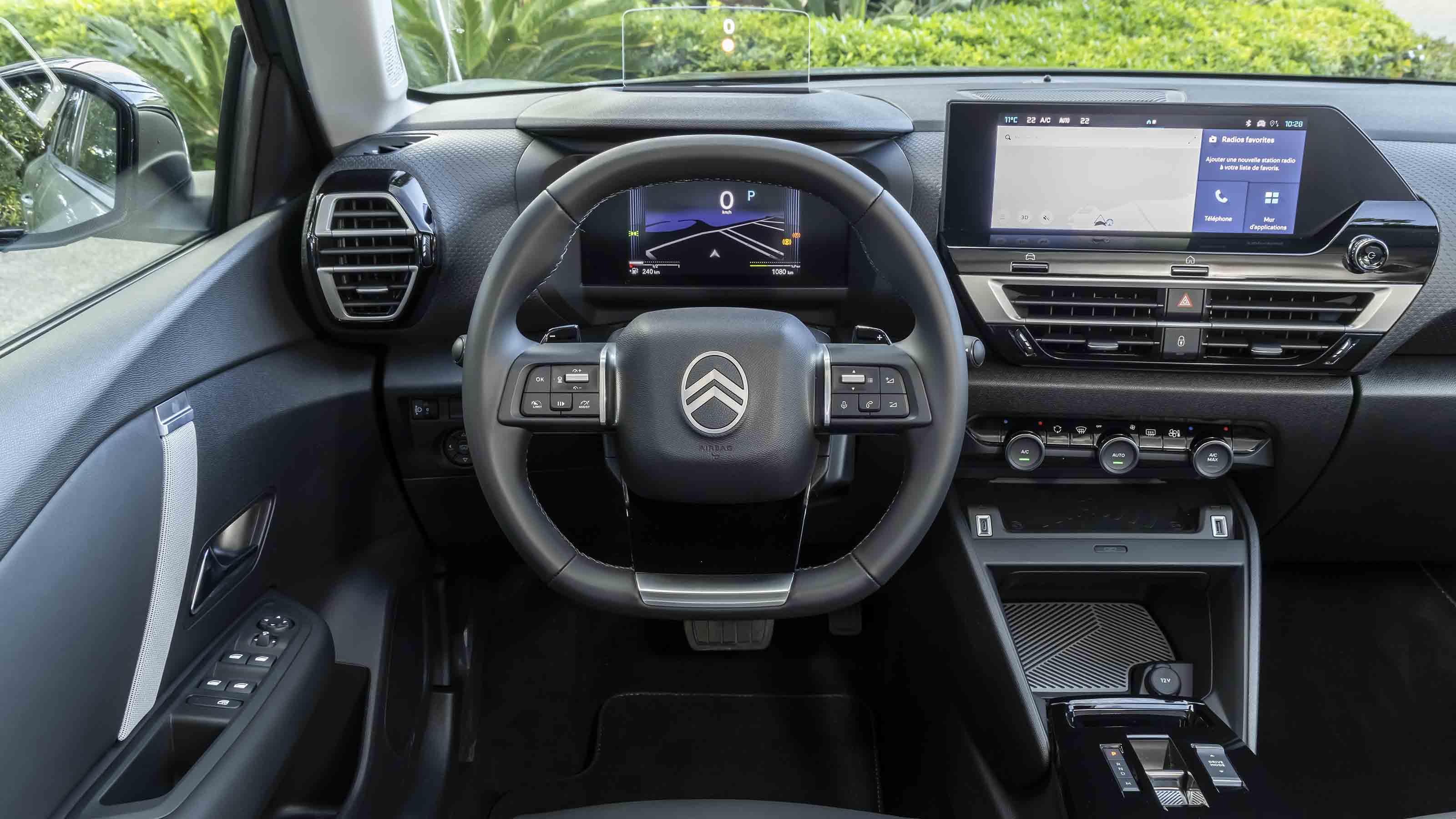 Citroen C4 facelift interior