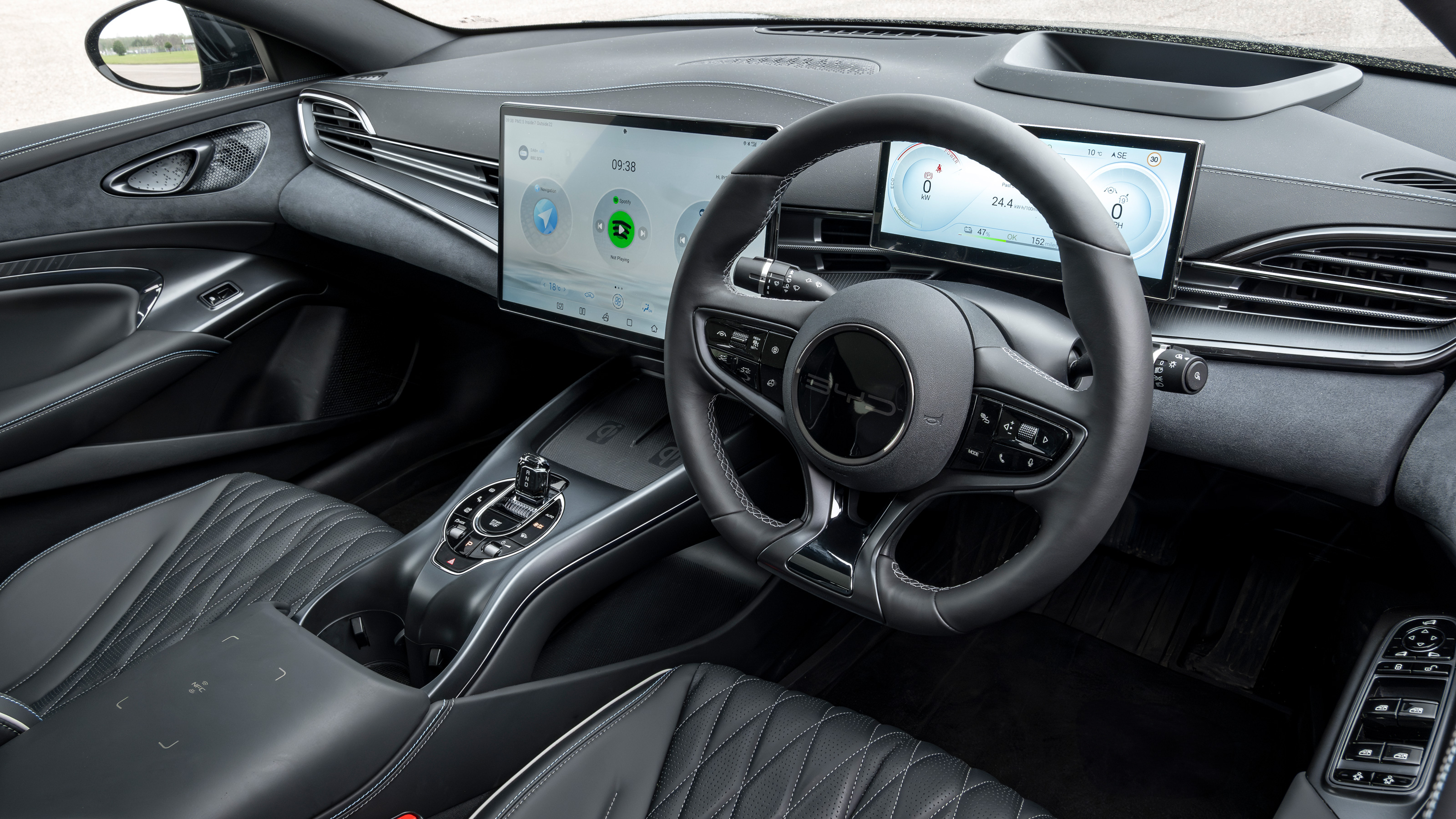 BYD Seal black interior
