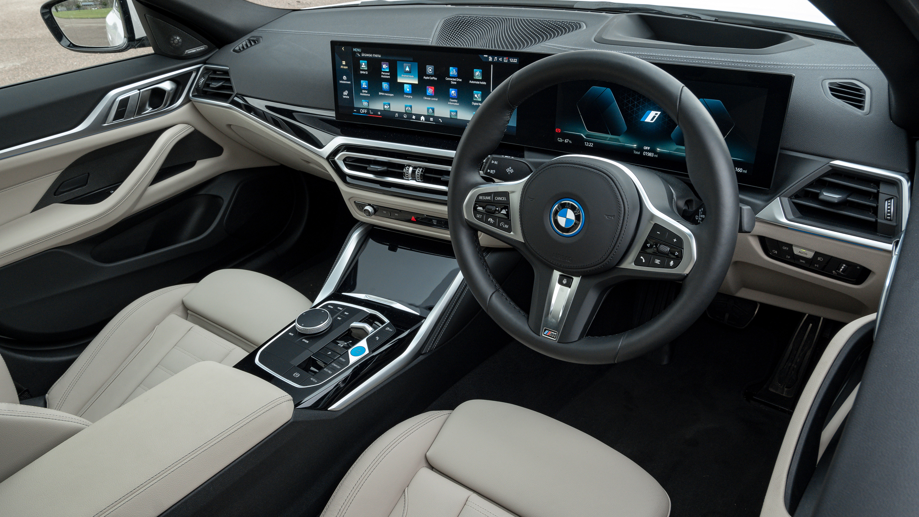 BMW i4 interior