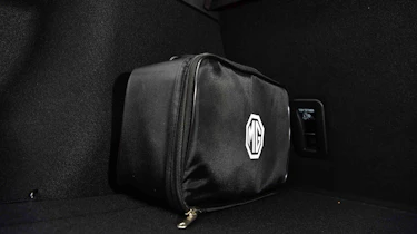 MG4 bag