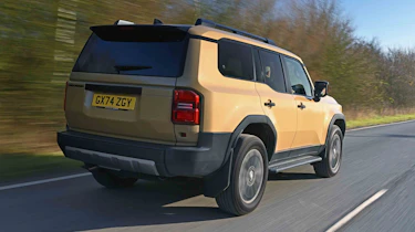 Toyota Land Cruiser rear 3/4 tracking