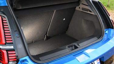 Alpine A290 boot space