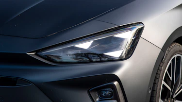 Cupra Leon headlight