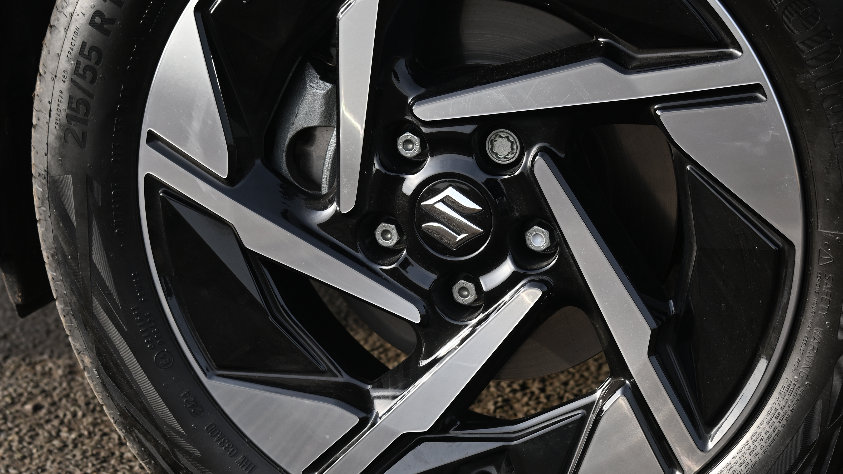Suzuki Vitara wheel