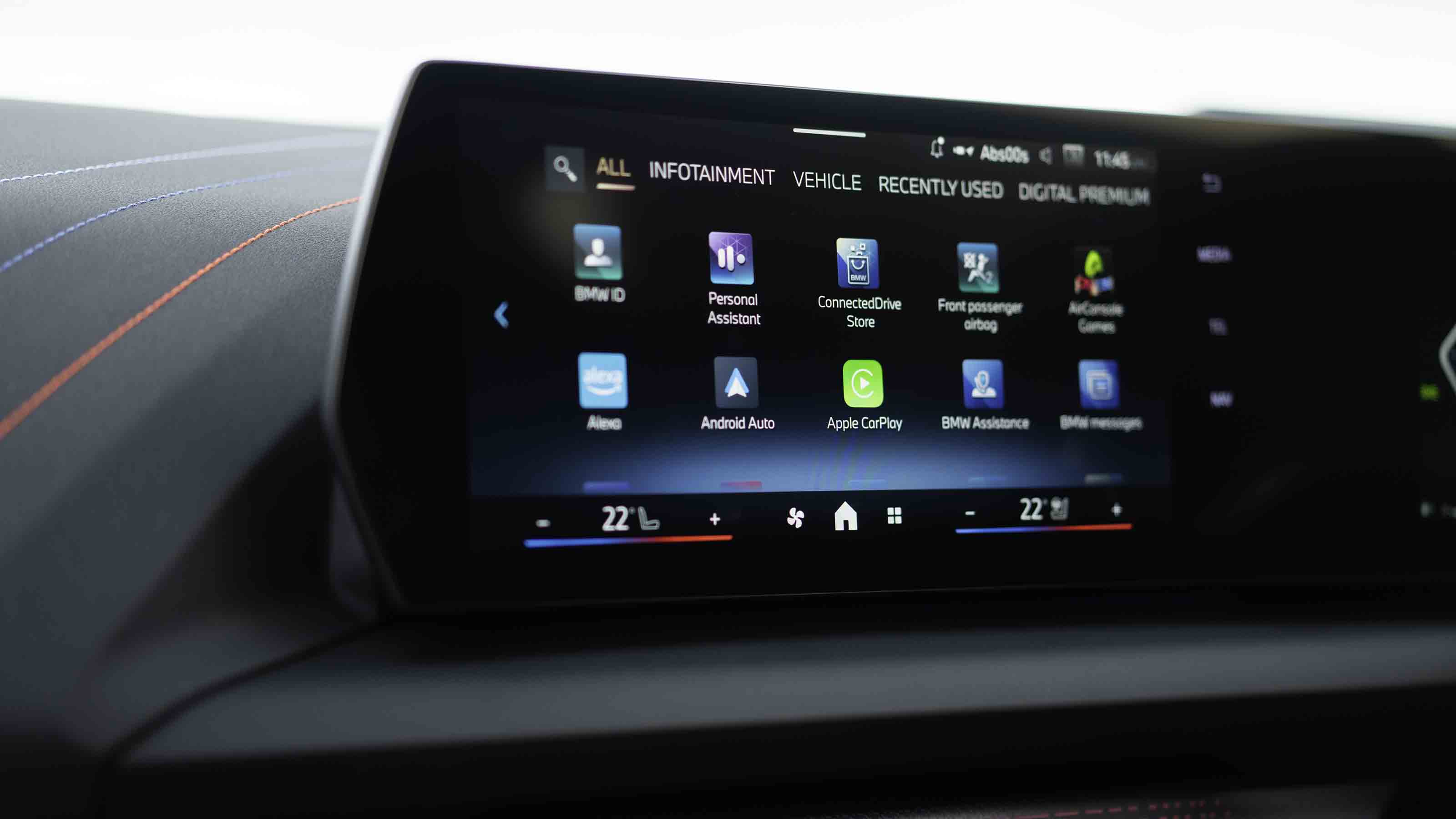 BMW 1 Series UK infotainment