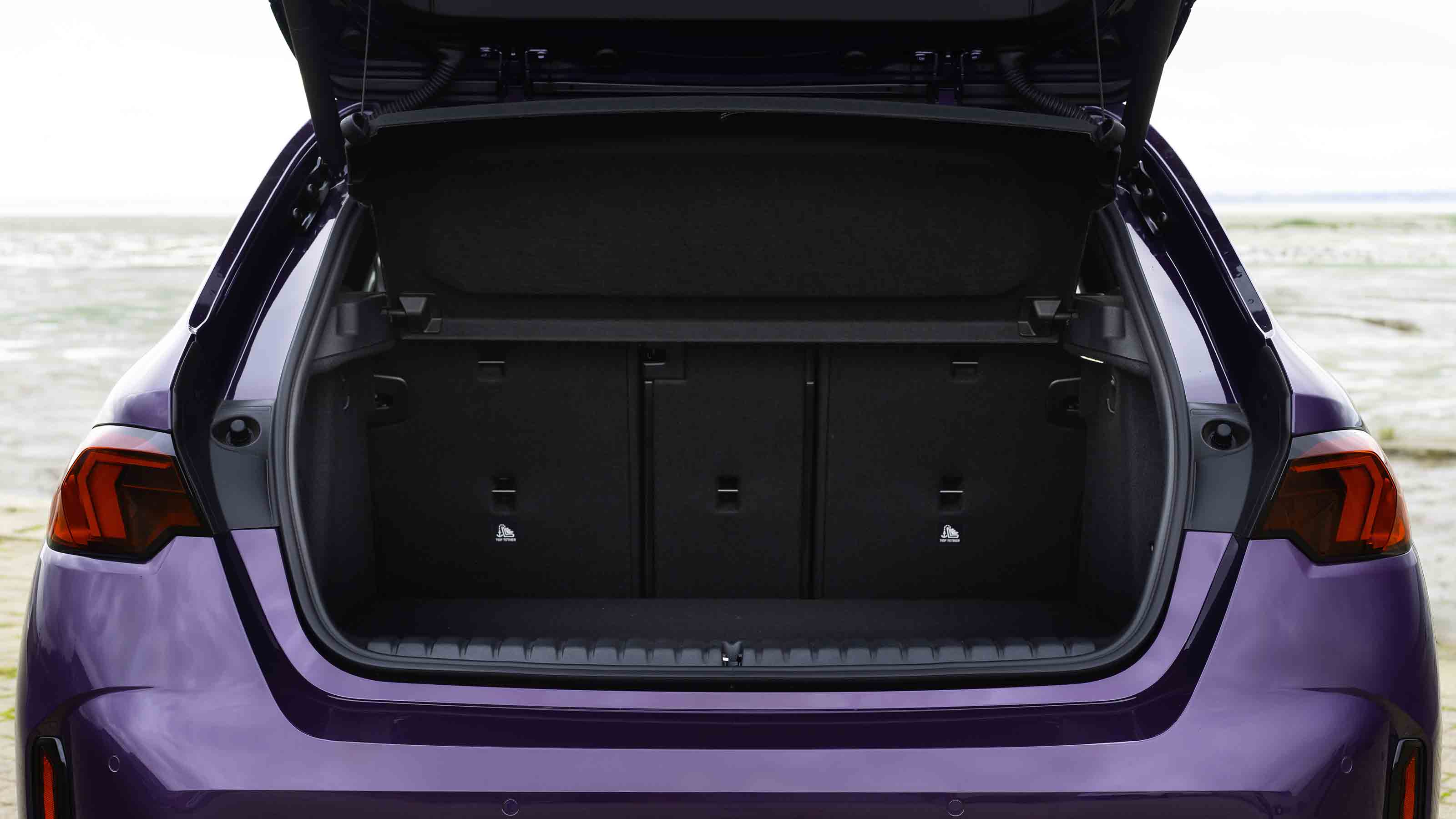 BMW 1 Series UK boot