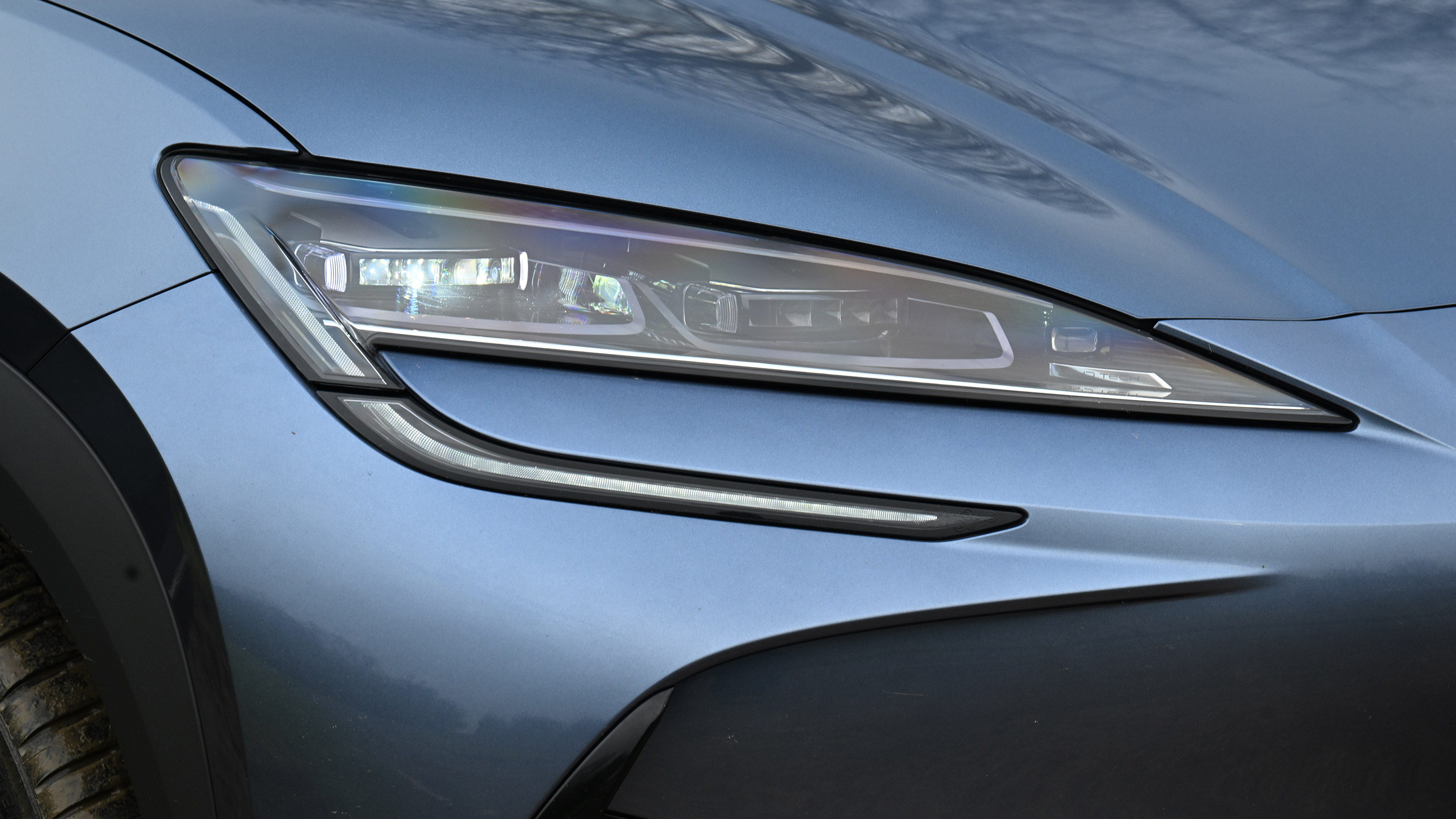 BYD Sealion 7 headlight