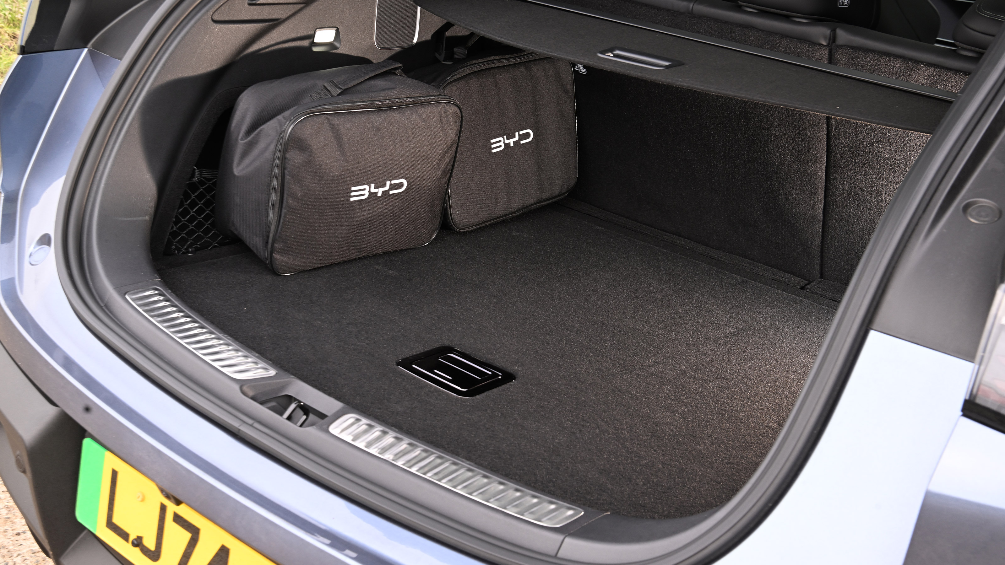BYD Sealion 7 boot space