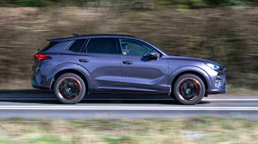 Cupra Terramar side panning