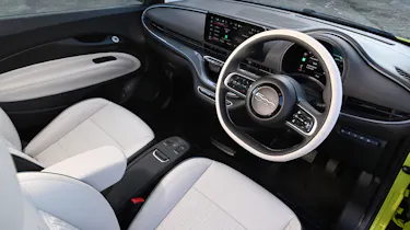 Fiat 500e interior