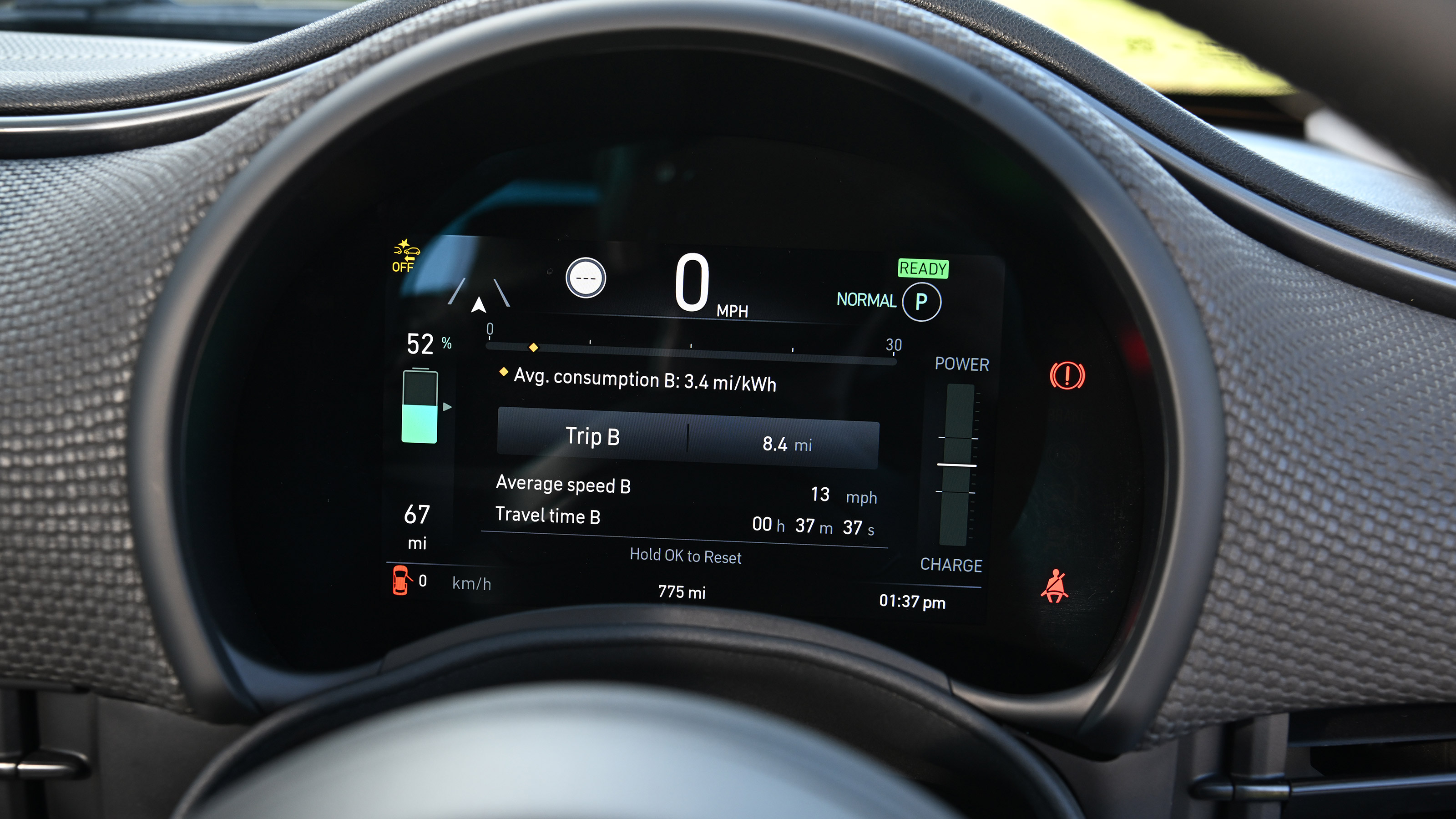 Fiat 500e speedo