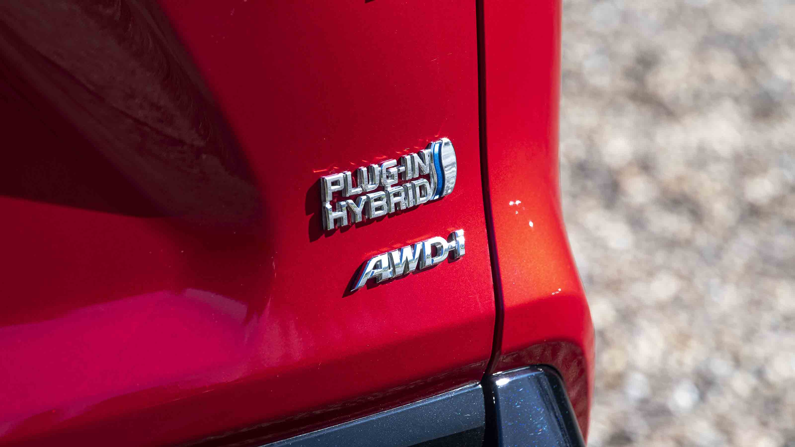 Plug-in hybrid badge