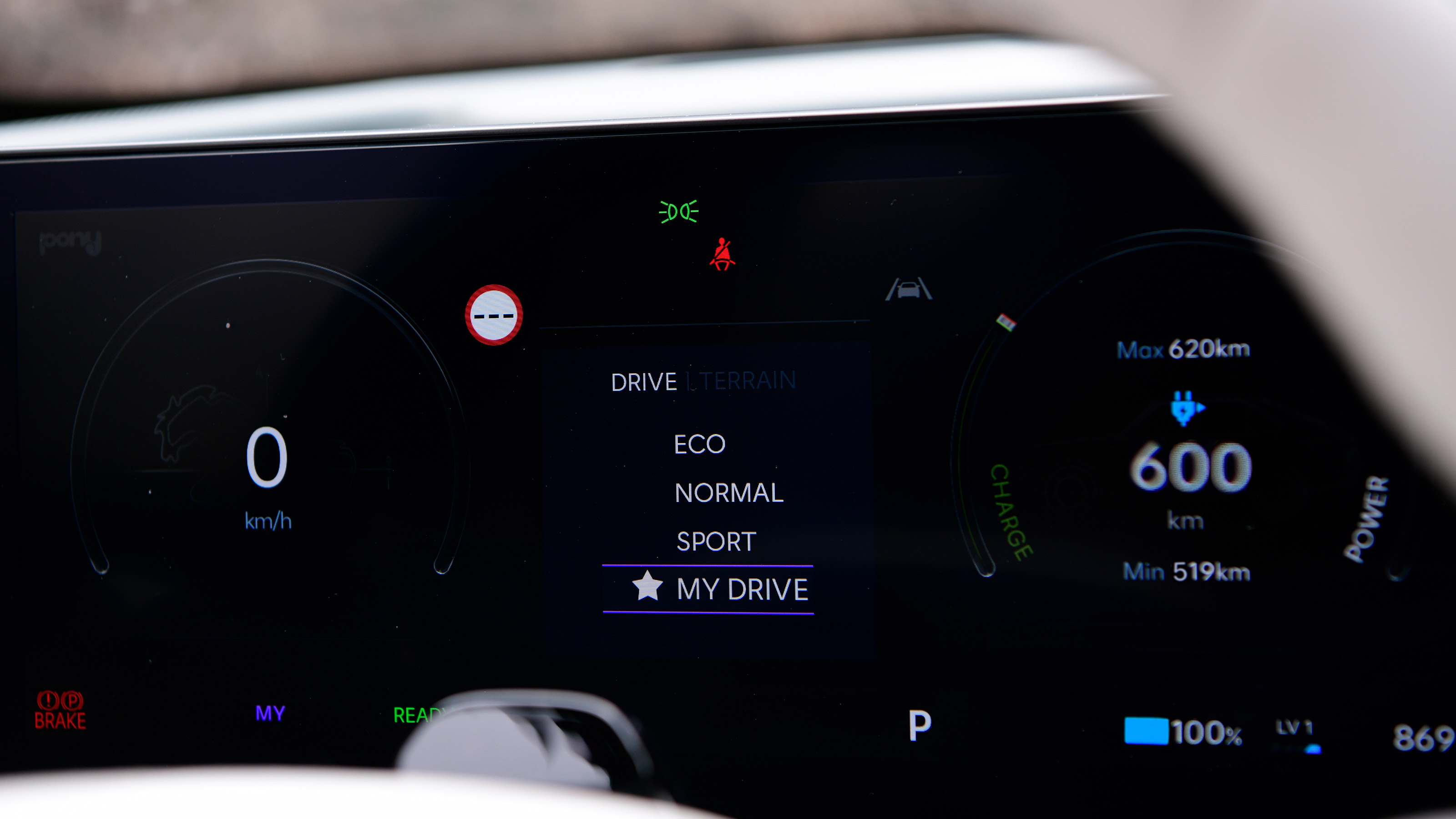 Hyundai Ioniq 9 driver's display