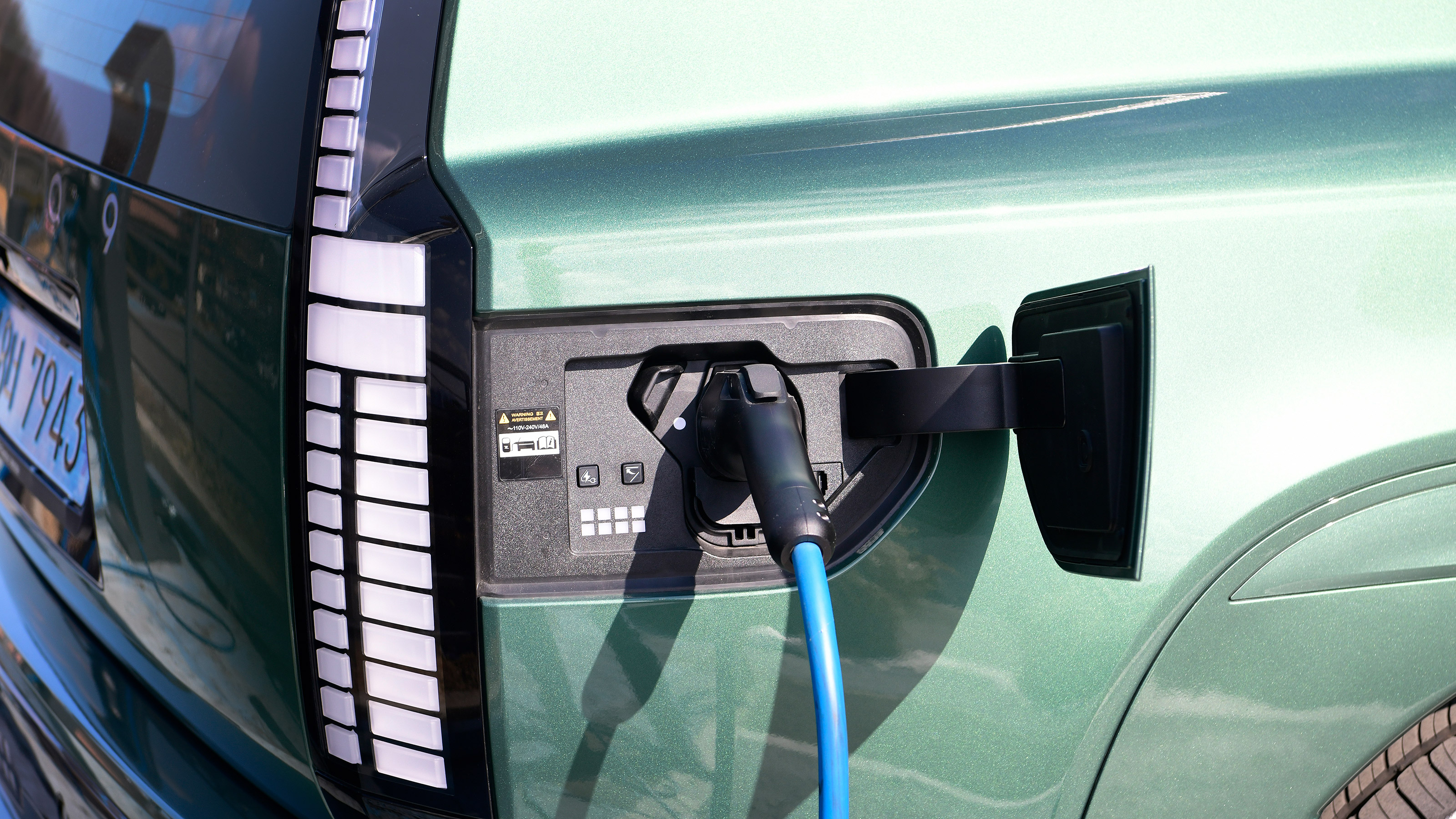 Hyundai Ioniq 9 charging port