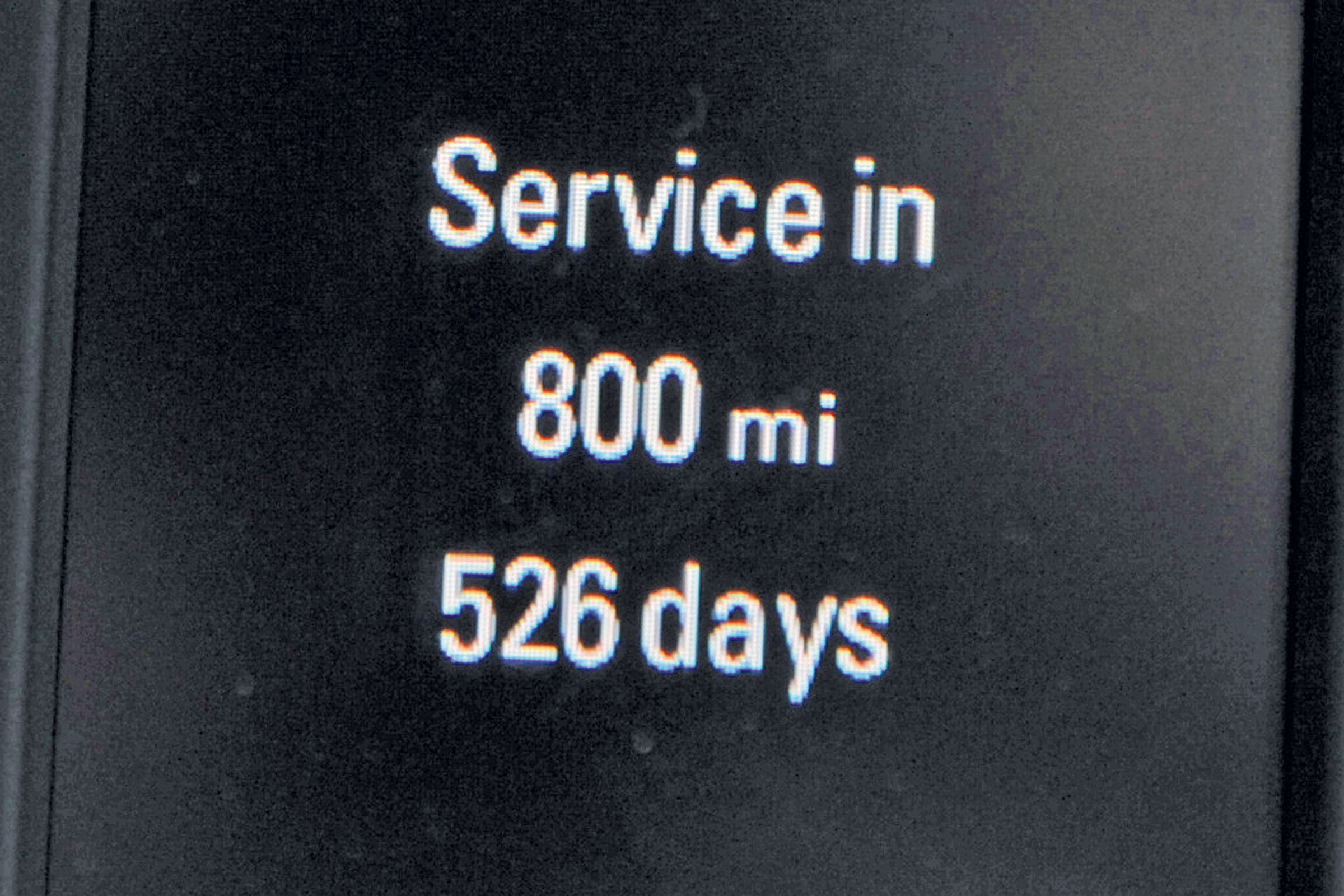 Car service dashboard warning