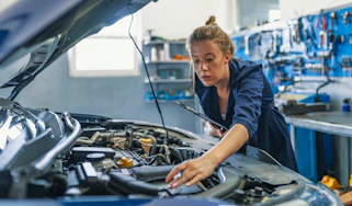 Mechanic