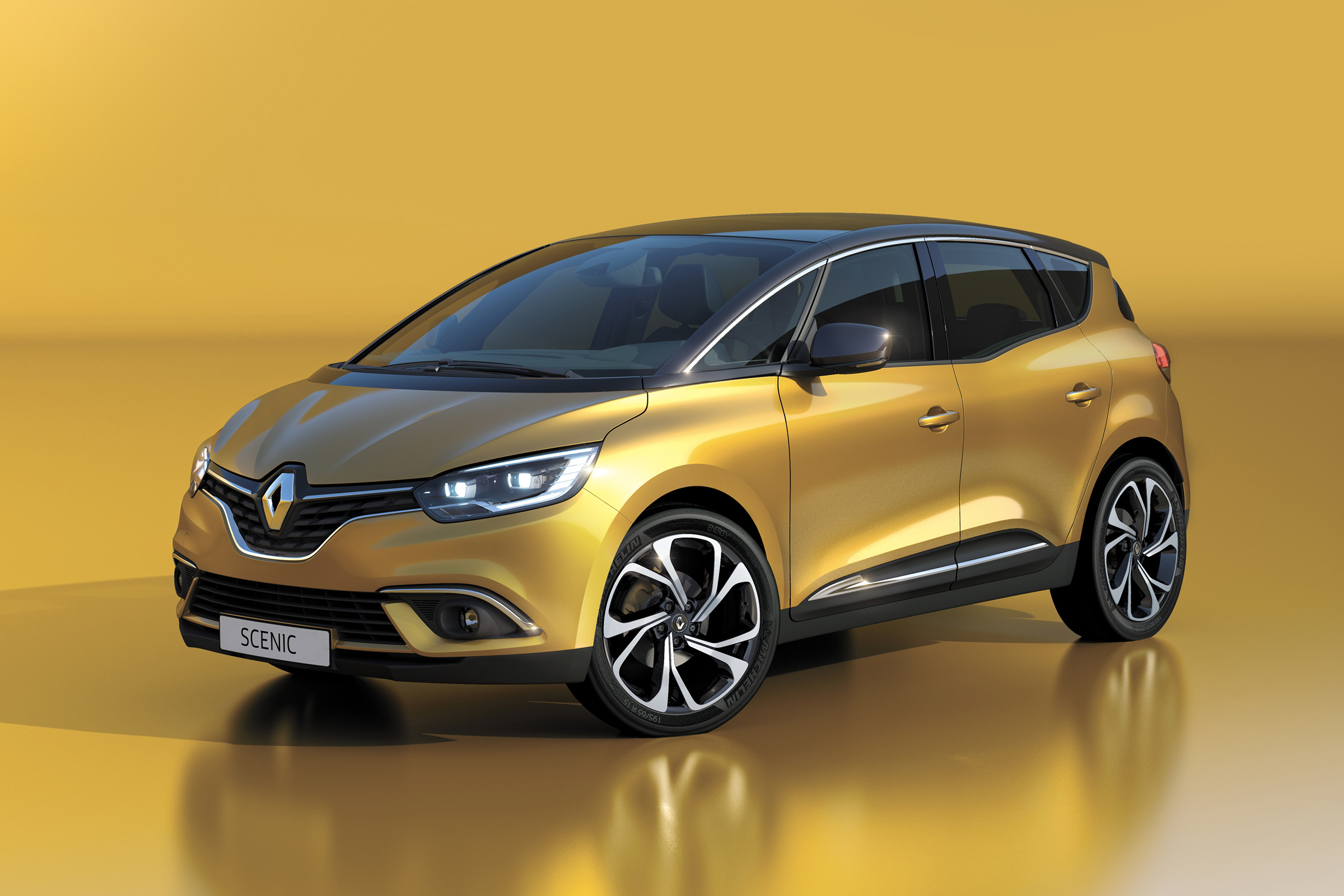 All Scenics come with 20-inch alloy wheels, which look great but don't soak up bumps too well