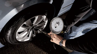 Tyre pressure check