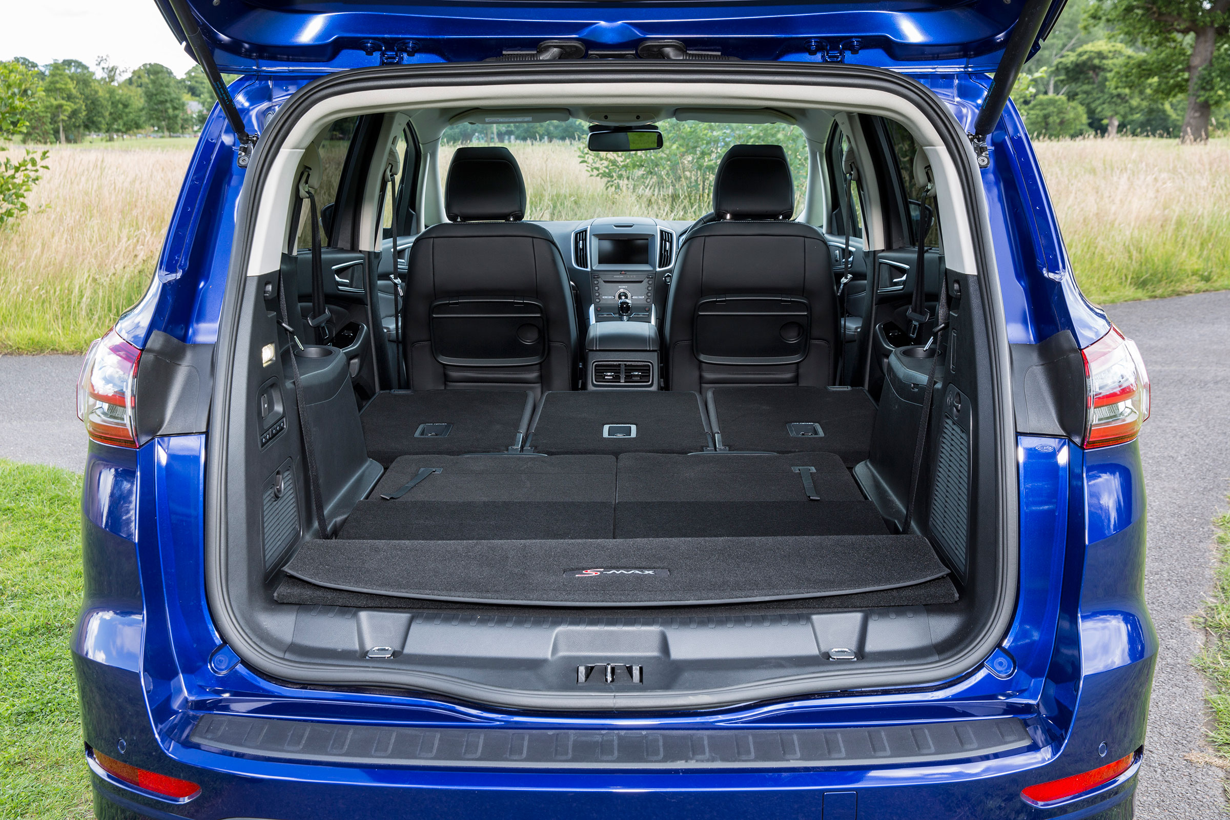 Four-wheel drive systems can sometimes impinge on boot space but that's not the case with the S-MAX.