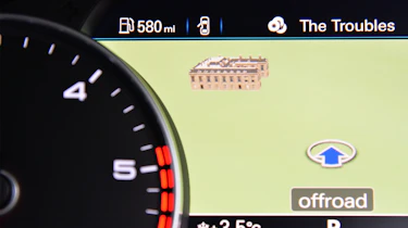 Sat nav maps can be displayed between the dashboard instruments