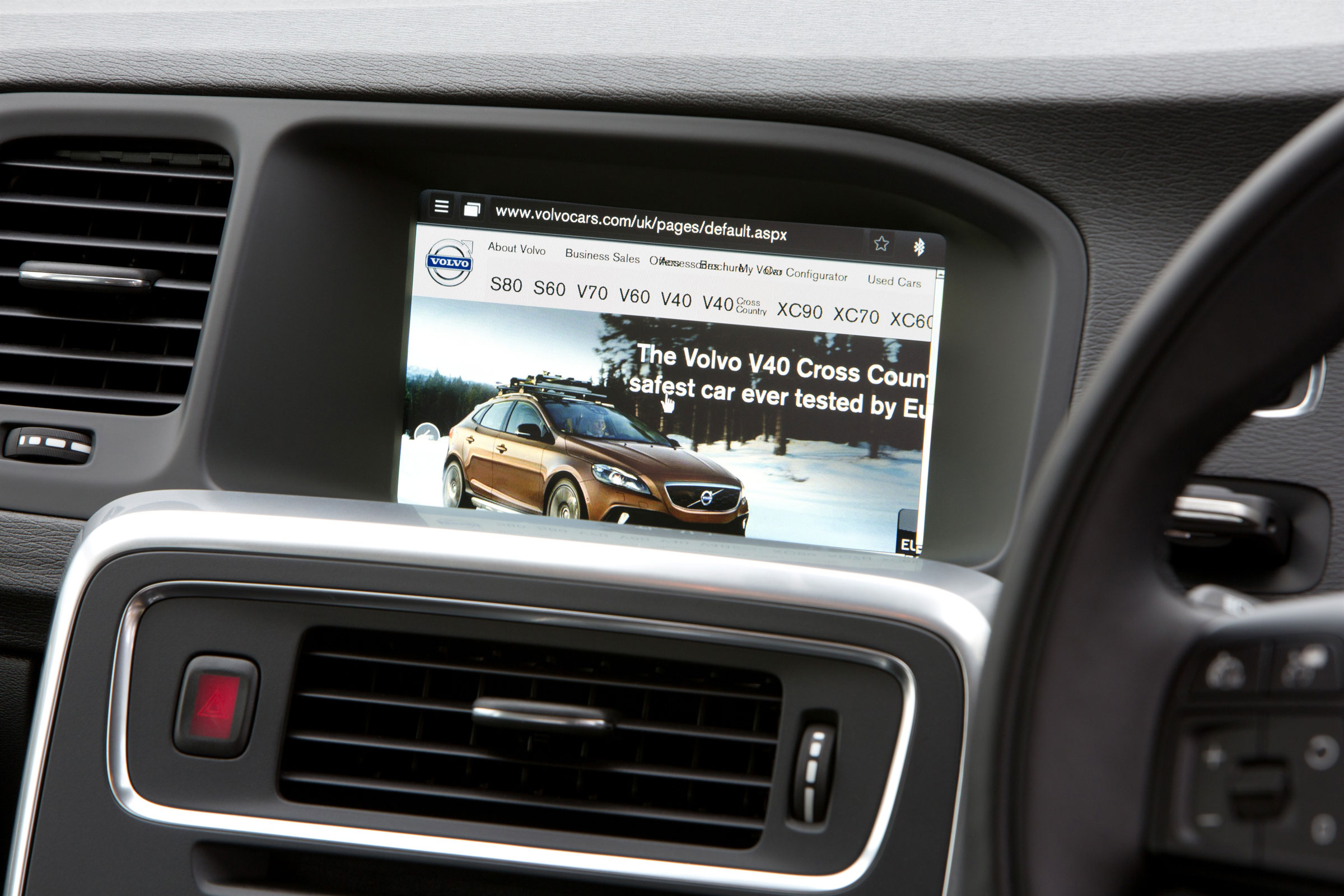 All versions have a seven-inch display