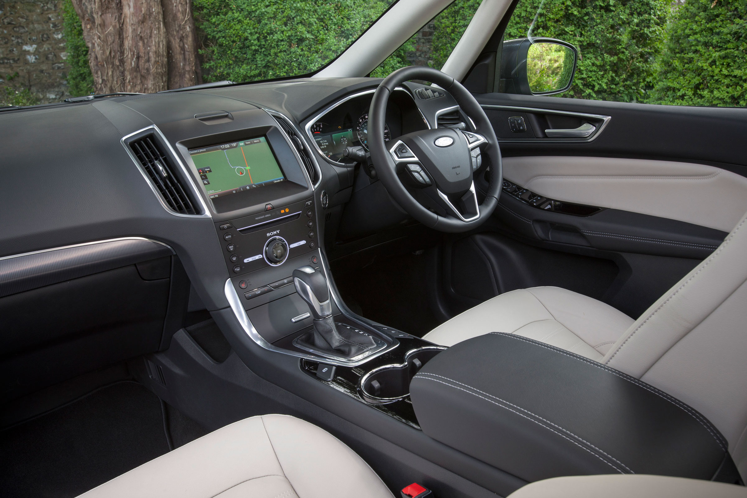 The Galaxy will feel familiar to anyone who's driven one of Ford's hatchback or saloon models