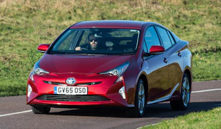 Toyota Prius front 3/4 cornering