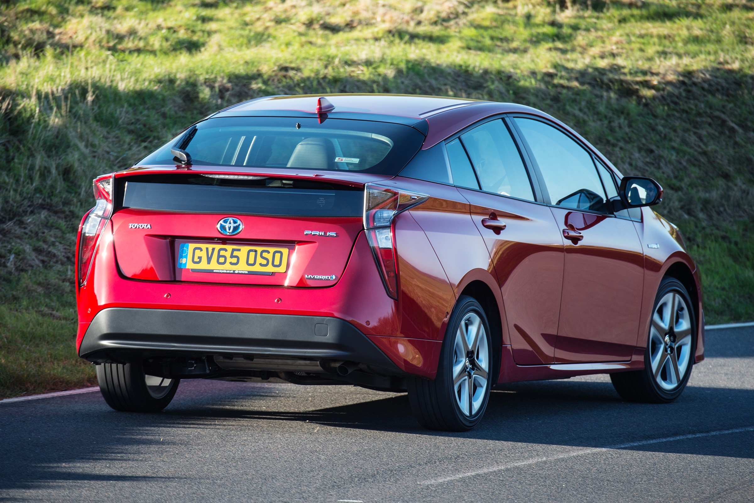 Performance isn't too bad either, with the Prius hybrid getting from 0-62mph in 10.6 seconds