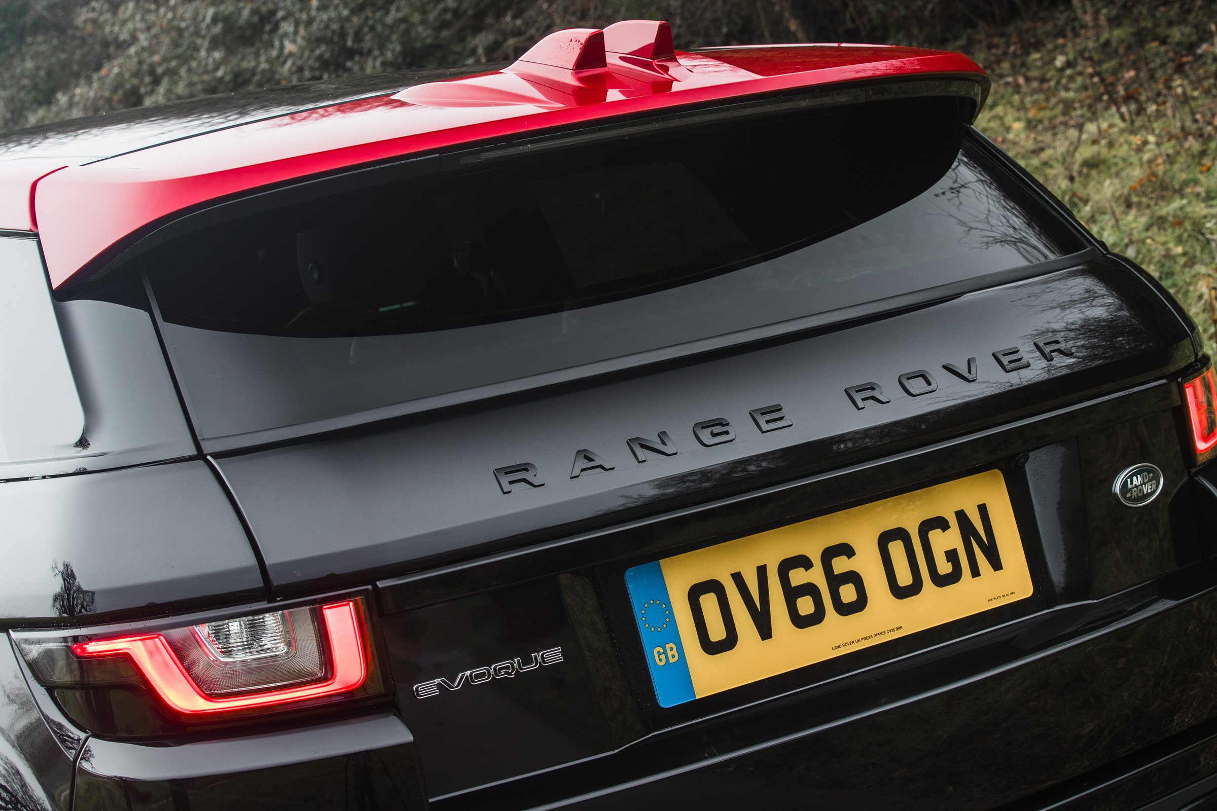 The main trim levels are called SE, SE Tech, HSE Dynamic, HSE Dynamic Lux and Autobiography
