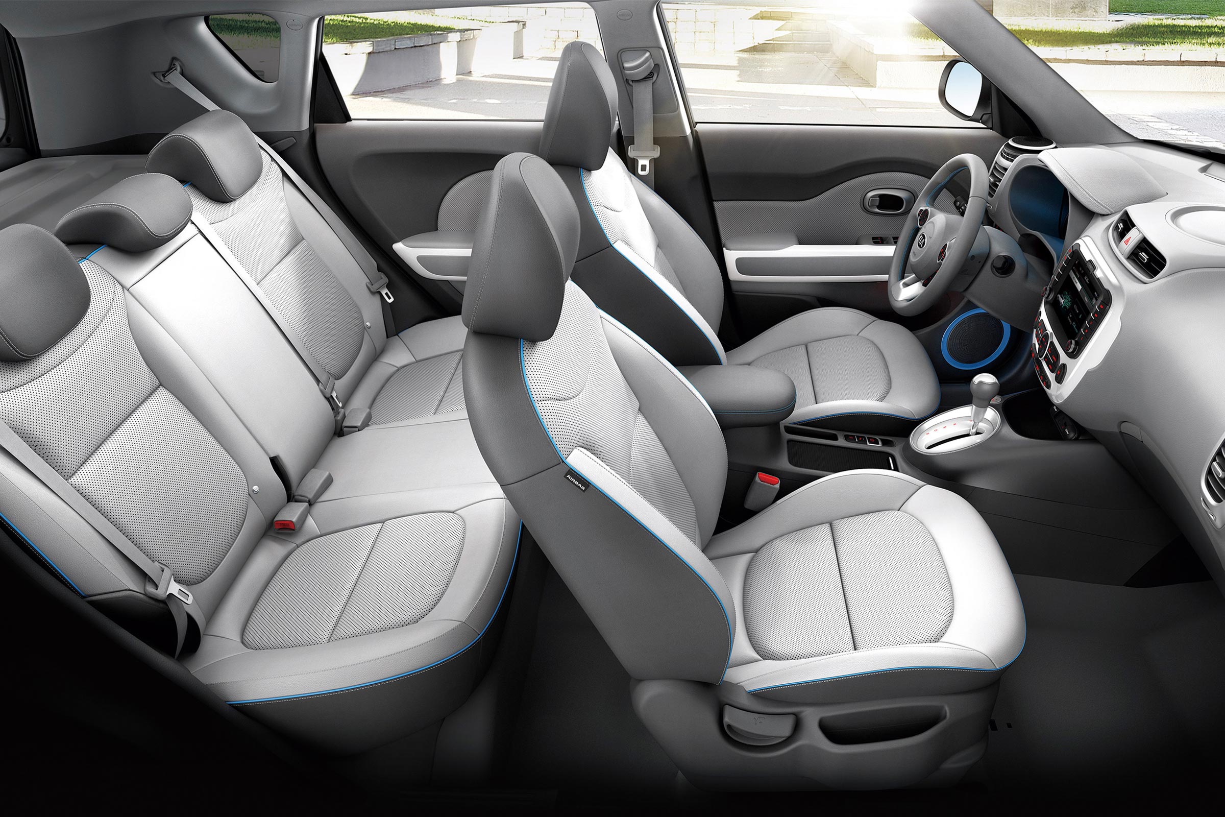Unlike some electric cars which can only take four people, the Soul EV can accommodate five