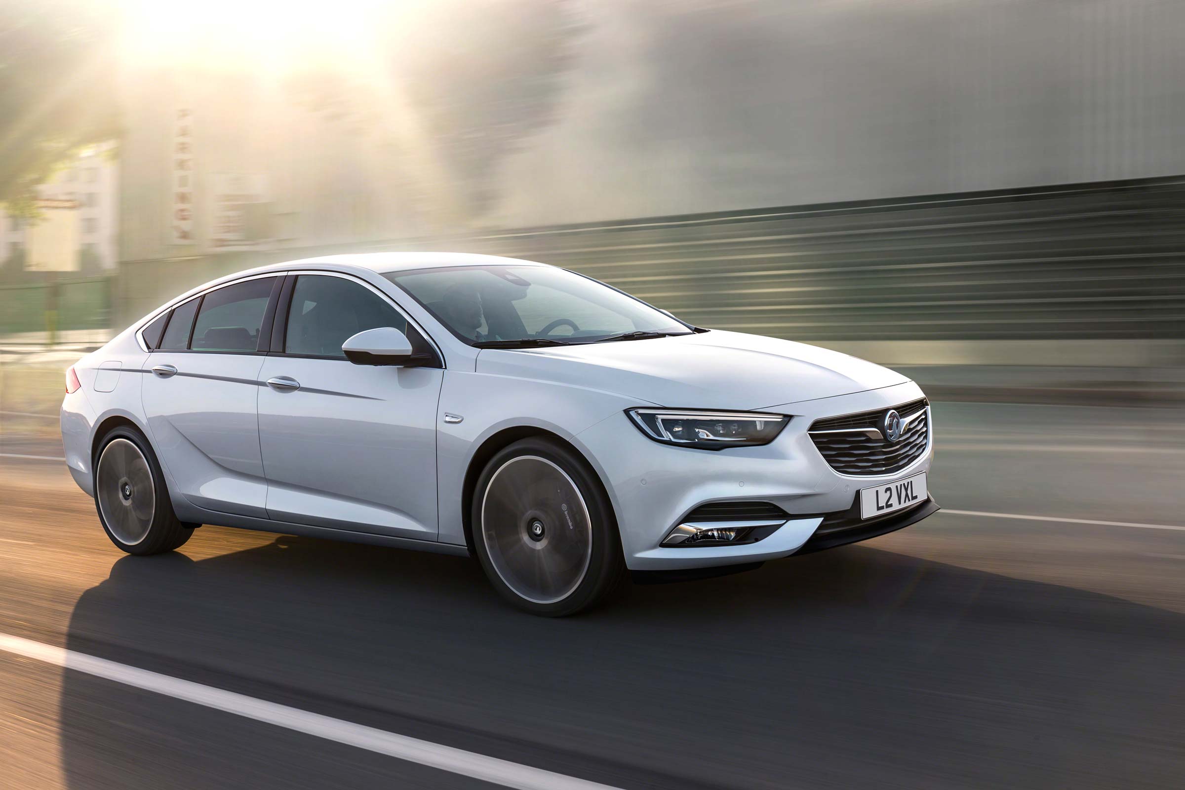 Four-wheel drive, an eight-speed automatic and torque vectoring are to be offered 