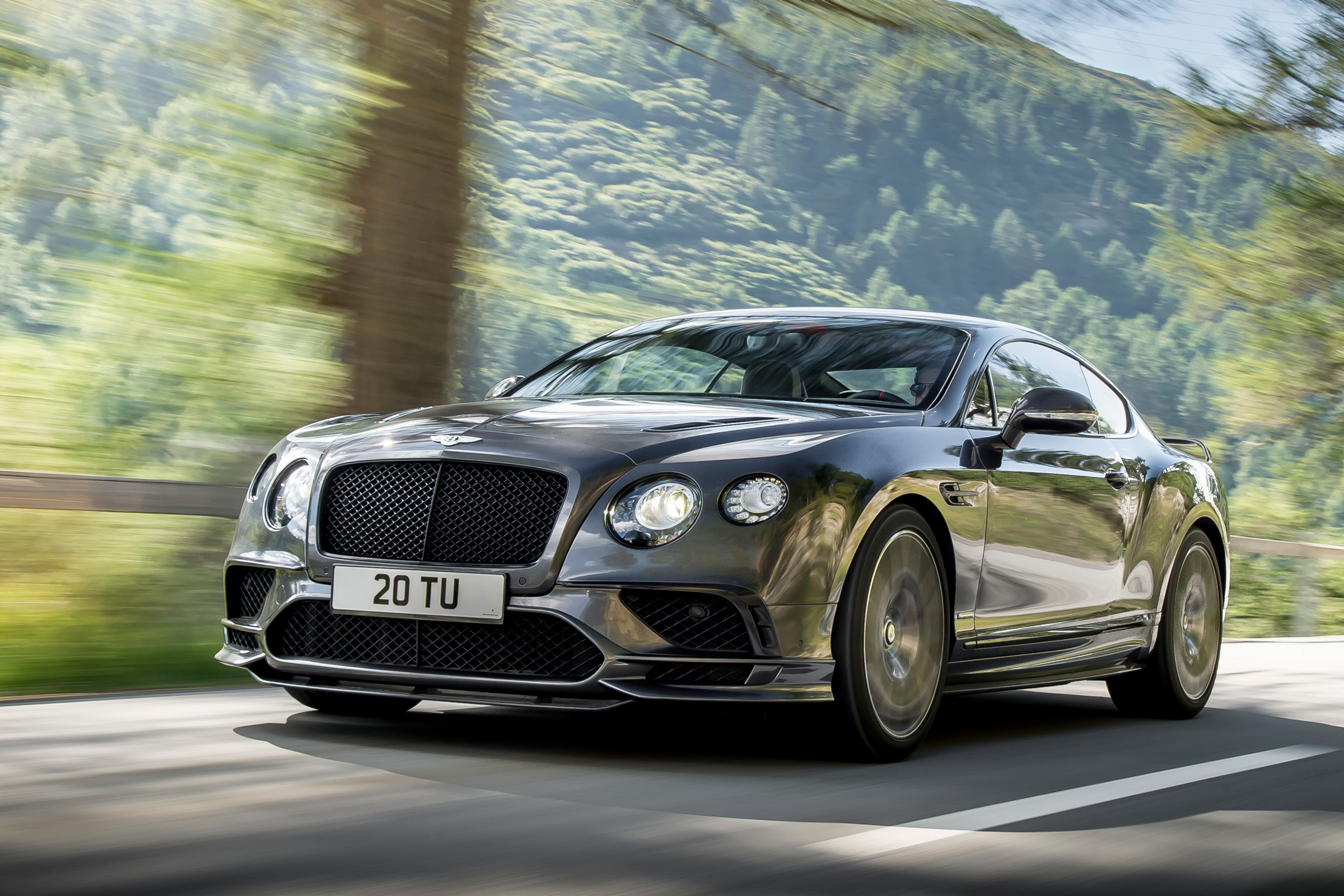 The outgoing Bentley Continental GT ends its production on a high with this Supersports model