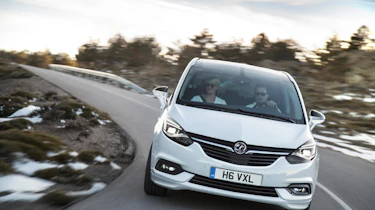 As it's based on the Insigna, the Zafira Tourer handles well for a large MPV