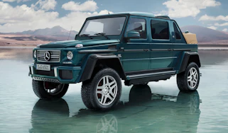 As well as a vast ground clearance, the G650 Landaulet also has three differential locks, which should make it indomitable