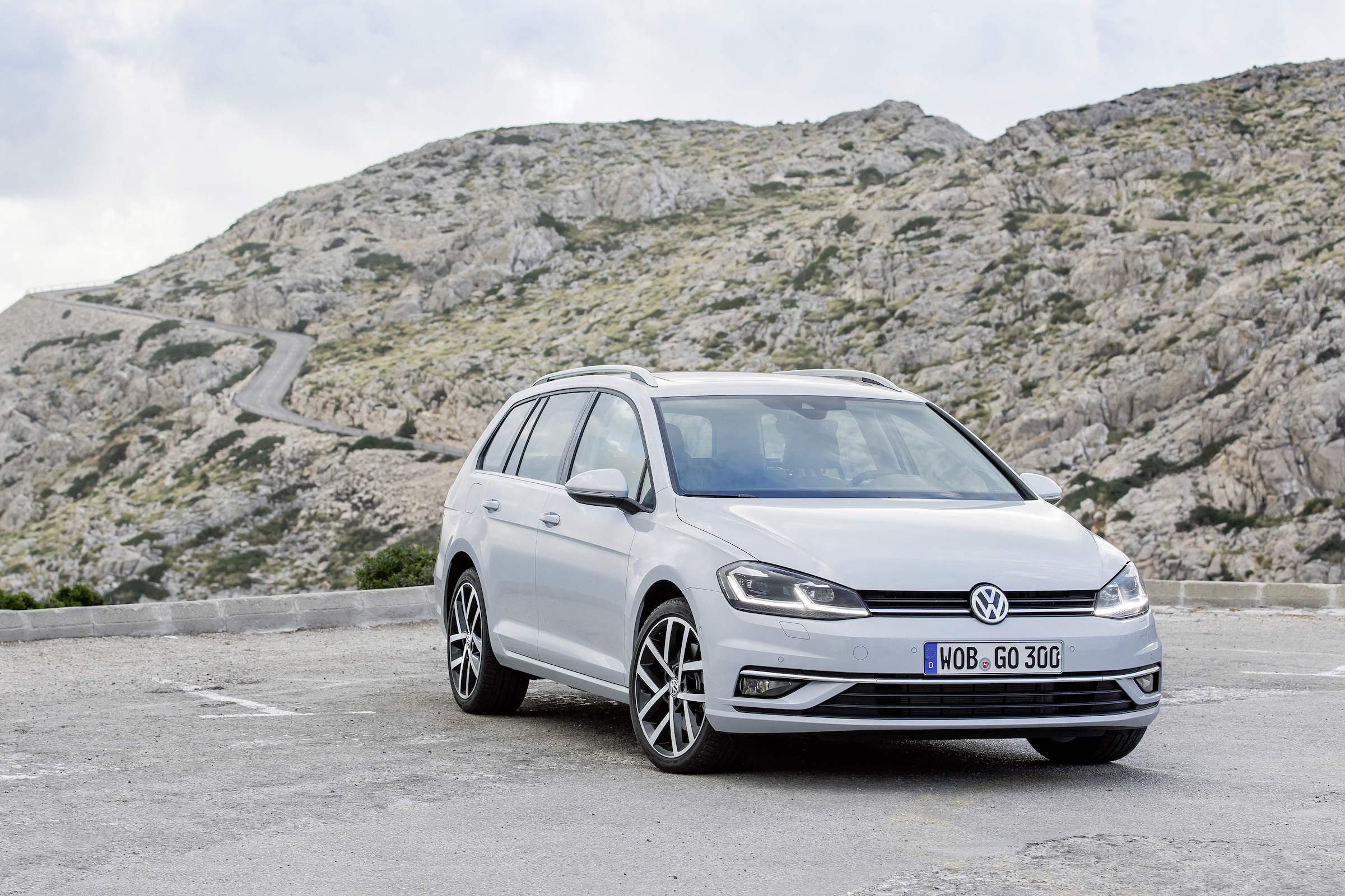 The 123bhp 1.4-litre TSI petrol engine has enough power for most people, though, and can return impressive fuel economy