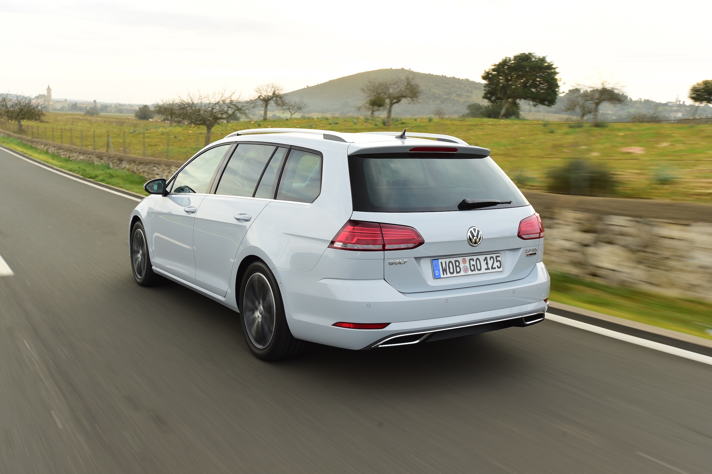 Buyers can choose a six-speed manual or dual-clutch DSG automatic gearbox