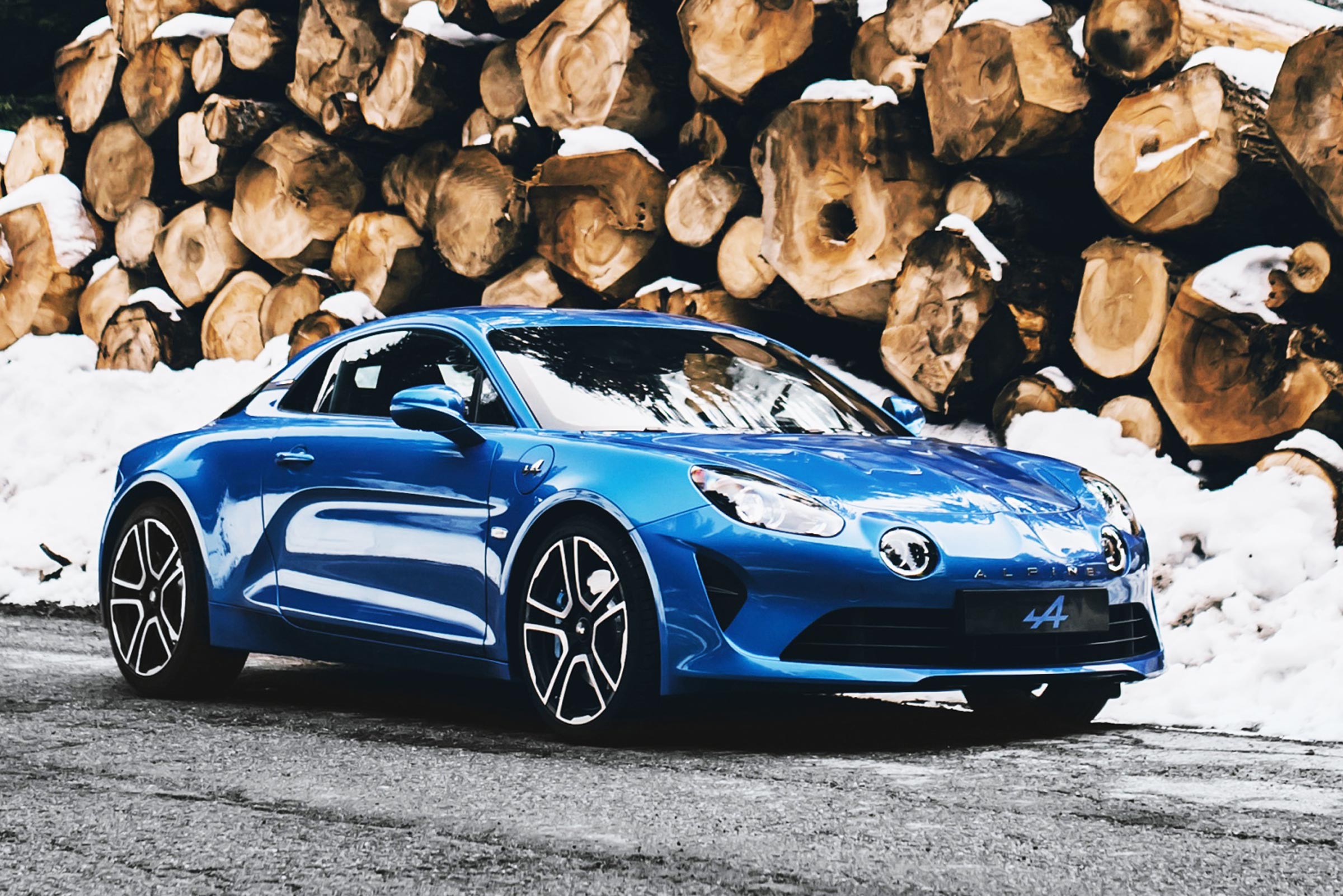 Alpine's return to the sports car sector is marked be the lightweight A110 coupe