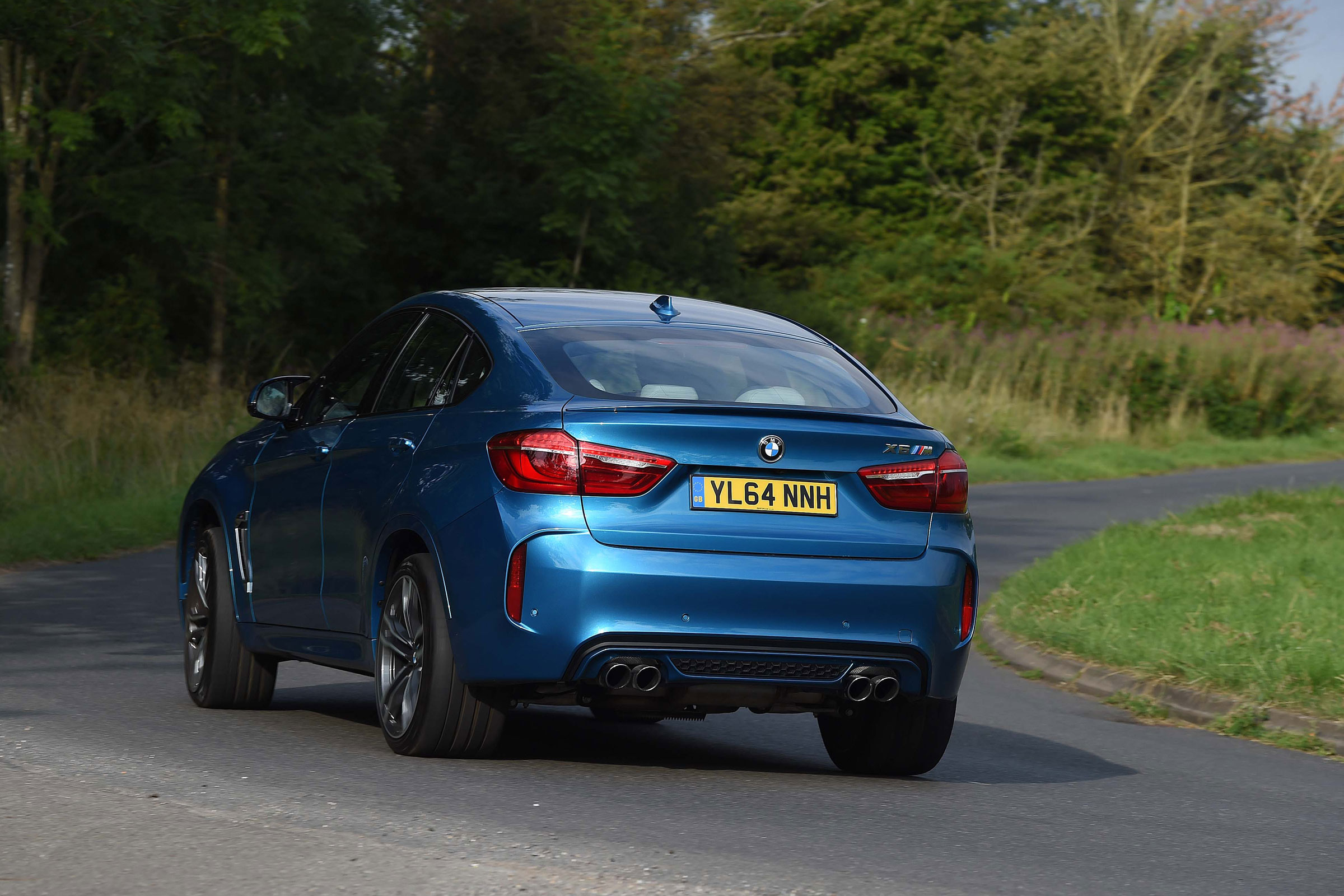 The X6 M shares its engine with the BMW X5 M, but with a coupe-like roofline