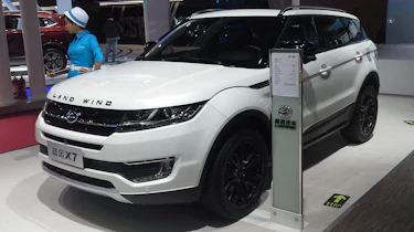...and here's its Landwind X7 double (Photo credit to Navigator84 via Wikipedia commons)