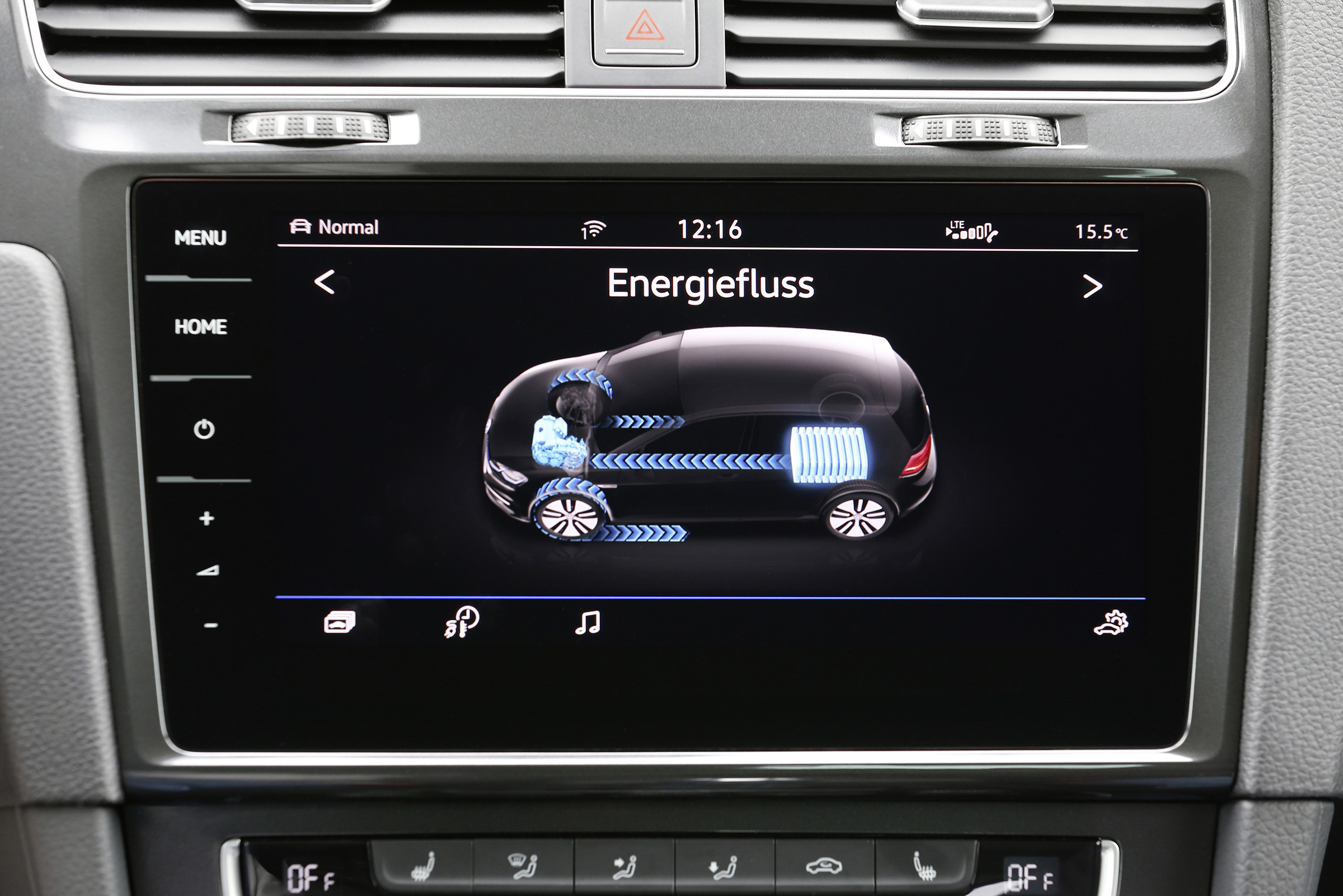 ...as well as the sat nav and auto features you'd expect