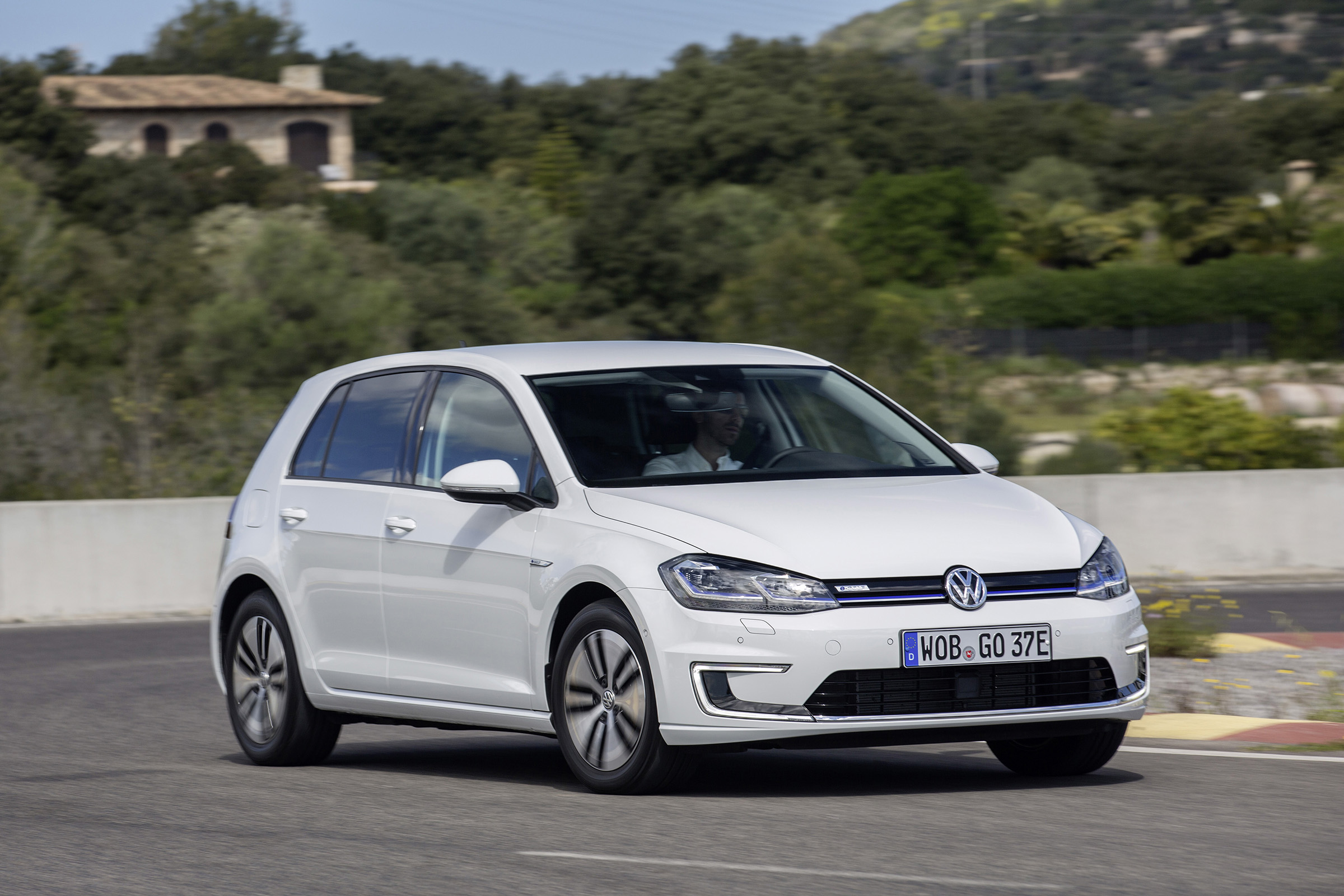 It looks almost indistinguishable from its conventional petrol and diesel stablemates
