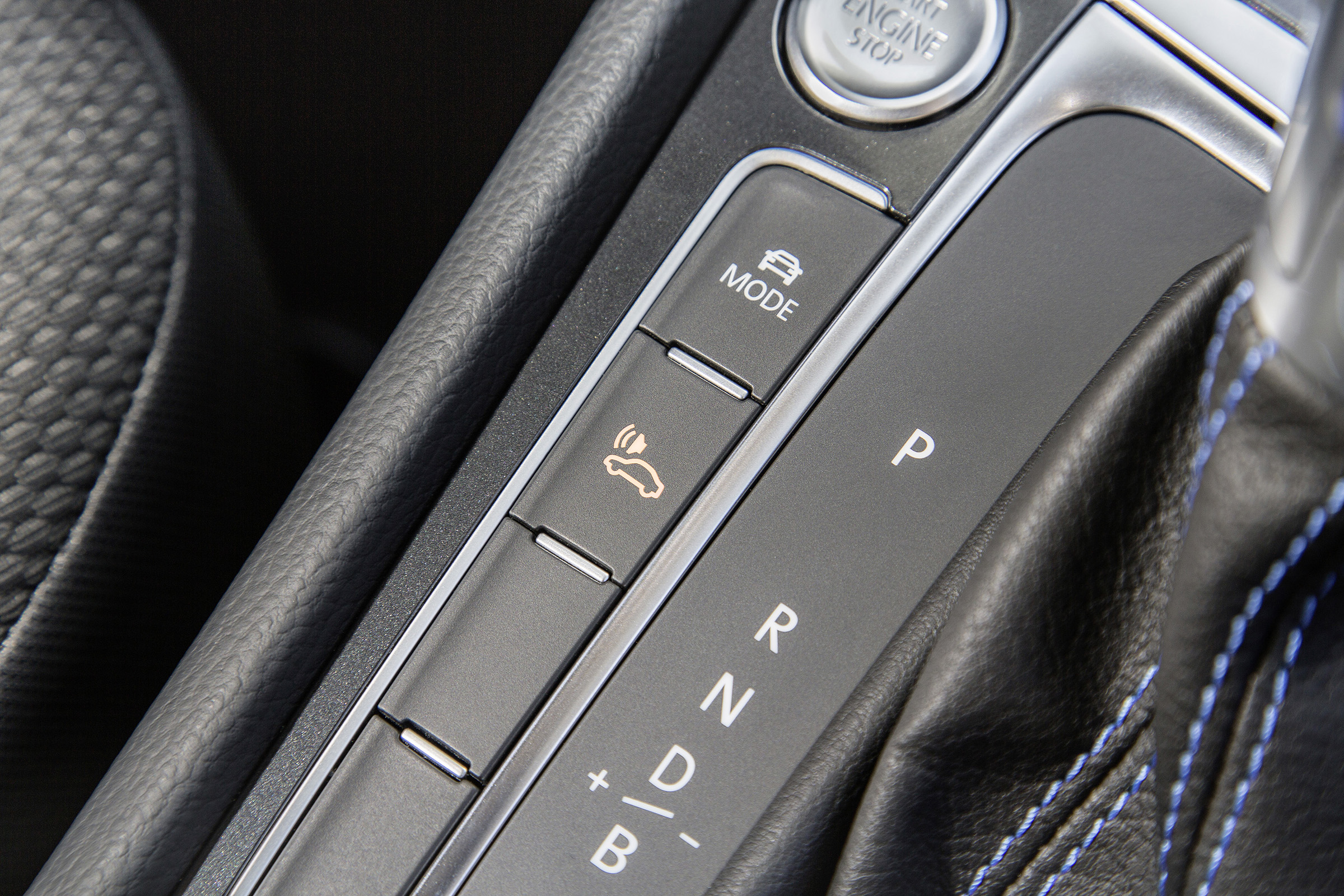 The gear selector looks like a conventional automatic, but offers a number of additional modes