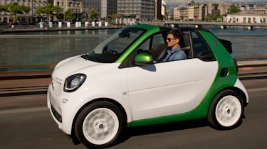 A compact battery pack limits the ForTwo ED Cabrio's range to 96 miles, or around 75 if you are less careful how you drive