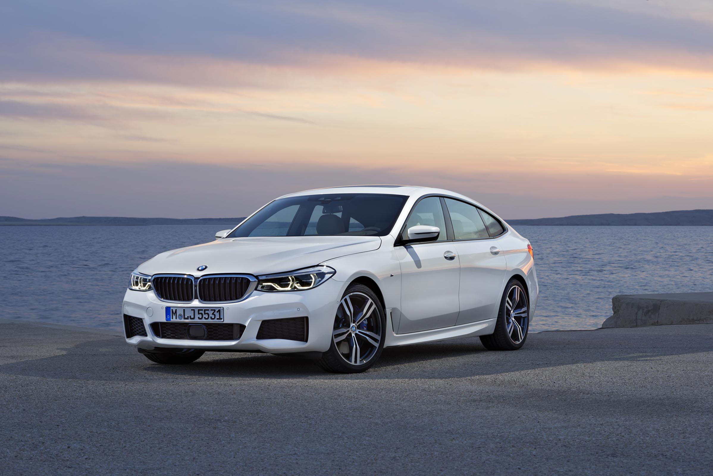 The BMW 6 Series GT replaces the 5 Series GT, and while it's a longer car, it's also lower and sleeker
