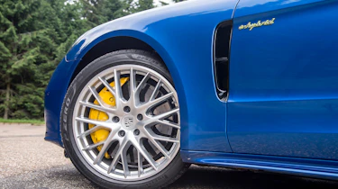 For the ultimate stopping power, carbon ceramic brakes are available as a pricey optional extra
