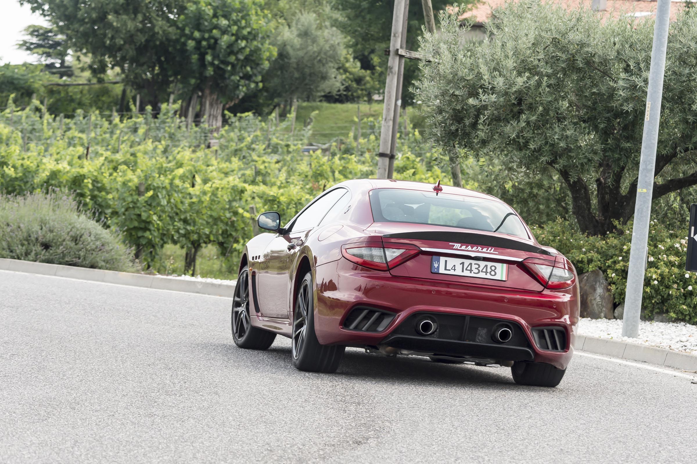 Maserati GranTurismo coupe rear cornering