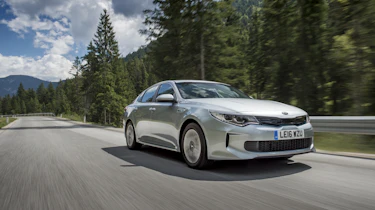 It's a rival to models including the Ford Mondeo Hybrid, Volkswagen Passat GTE and BMW 330e iPerformance